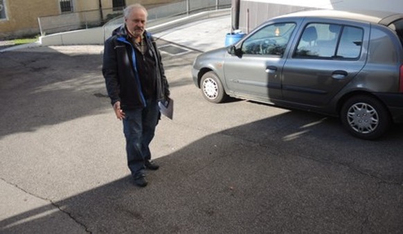 Am Dienstagmorgen entdeckte Tihomir Zivkovic seine geköpfte Katze: «Ich habe mit niemandem Streit.»