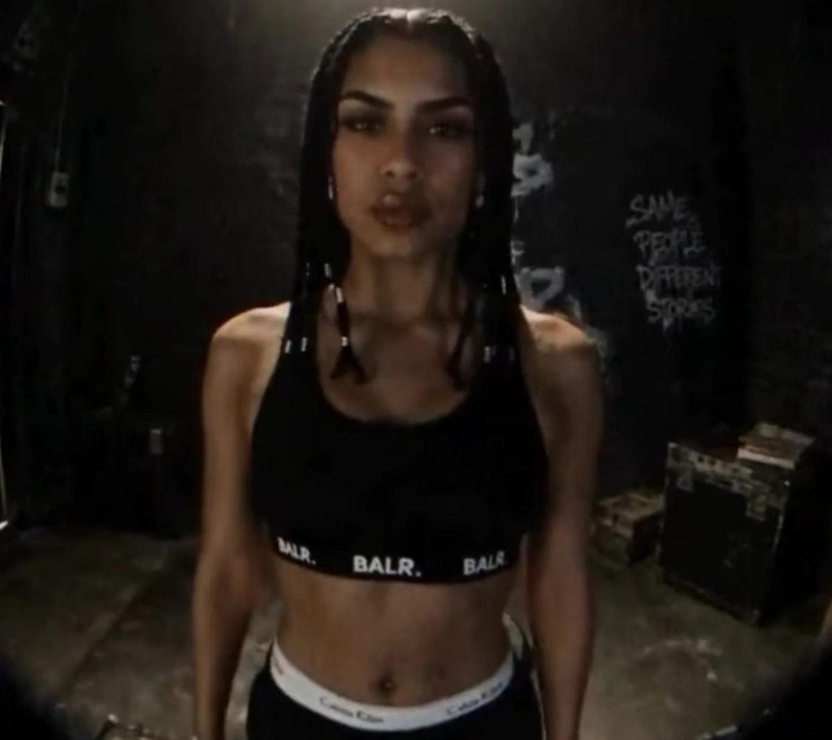 Die falsche IAMDDB im KI-Video.