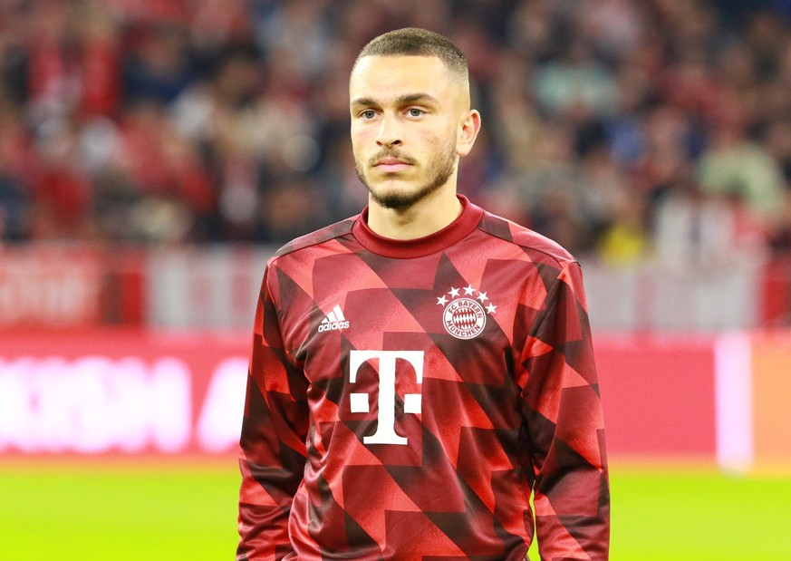 Arijon Ibrahimovic FCB Portraet, Portrait, Fussball / UEFA Champions League / FC Bayern Muenchen - Inter Mailand / Allianz Arena / 01.11.2022 / FOTO: Mladen Lackovic / LakoPress *** Arijon Ibrahimovic ...