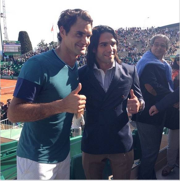Ein begehrtes Fotosujet, Federer hier mit Monaco-Star Radamel Falcao.