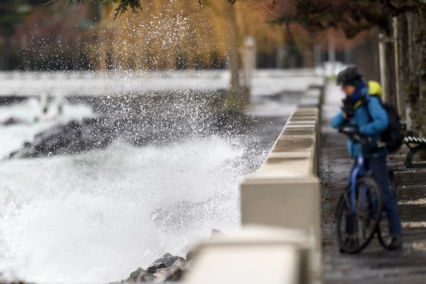 Big waves pound the lakeside promenade on the Lake of Geneva, in the Ouchy Harbour, in Lausanne, Switzerland, January 3, 2018. The Storm Burglind is expected to cause strong gusts of wind of up to 150 ...