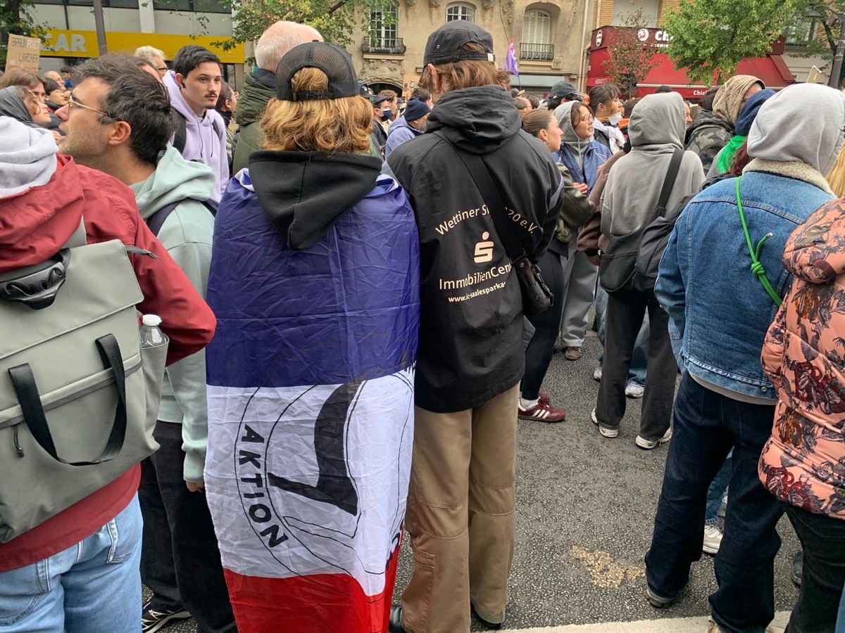 Manifestants à Paris, samedi 24 octobre 2026 (Antoine M).