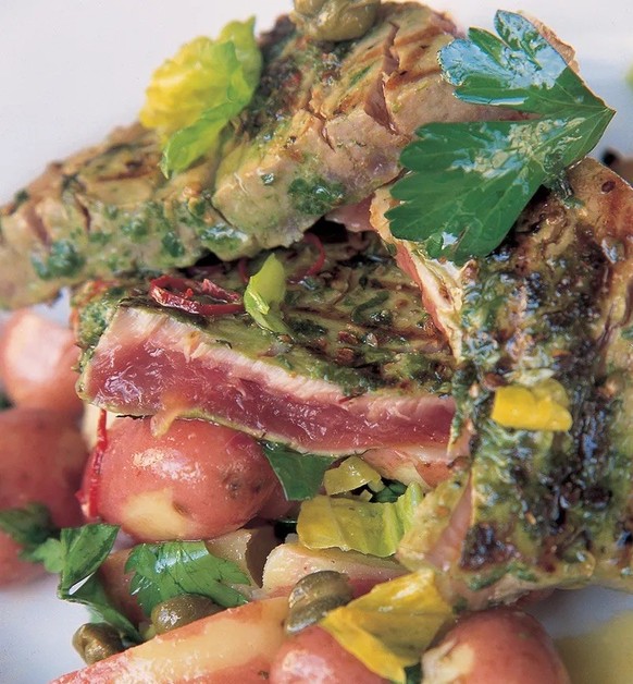 Seared tuna steak
WITH FRESH CORIANDER &amp; BASIL jamie oliver naked chef tunfisch essen kochen food fisch 
https://img.jamieoliver.com/jamieoliver/recipe-database/89080404.jpg?tr=w-800,h-1066