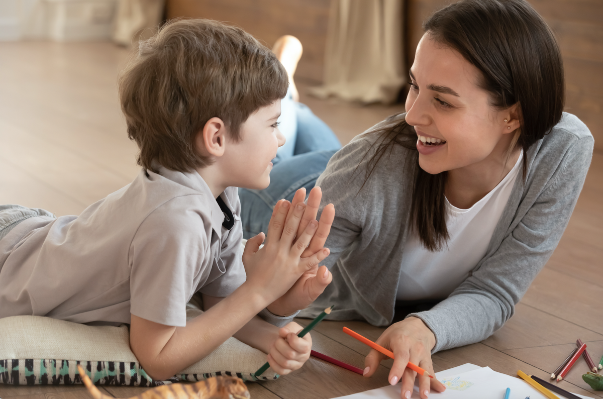 Viele Mütter und Väter mit Migrationshintergrund verzichten darauf, ihren Kindern ihre Muttersprache beizubringen.