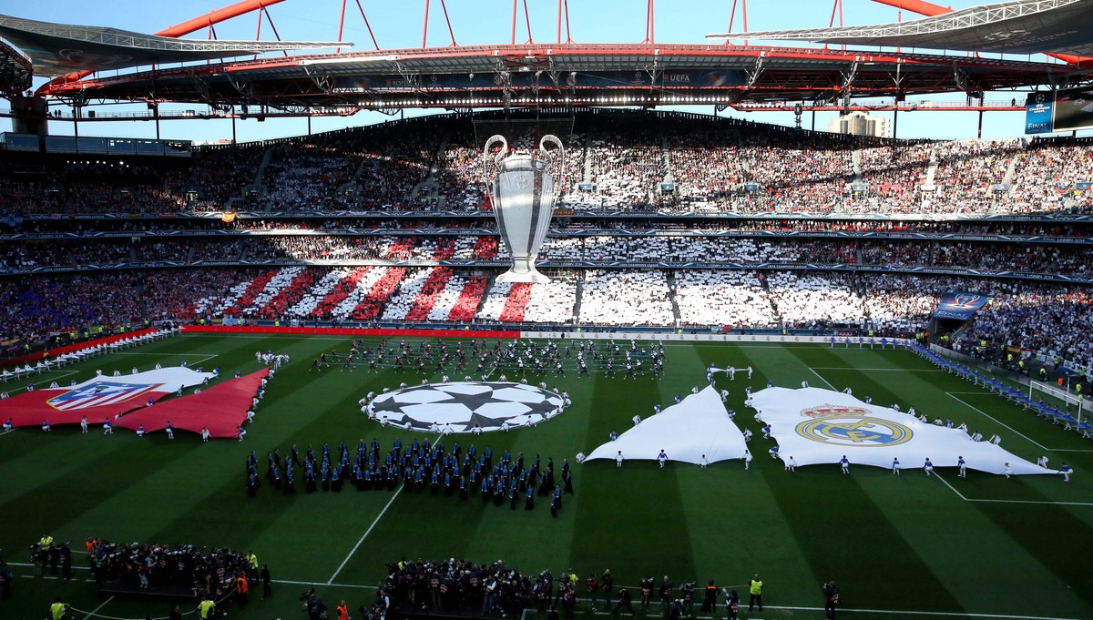 epa04223167 General view of the opening ceremony prior to the UEFA Champions League final Real Madrid vs Atletico Madrid at Luz Stadium in Lisbon, Portugal, 24 May 2014. EPA/ANDRE KOSTERS