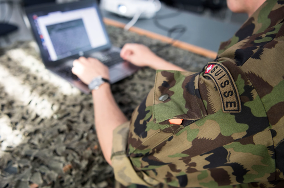 Die Kommunikationssysteme der Armee sind veraltet. Bei der Ablösung durch neues Material gibt es Probleme (Archivbild: Kaserne Jassbach, September 2018).