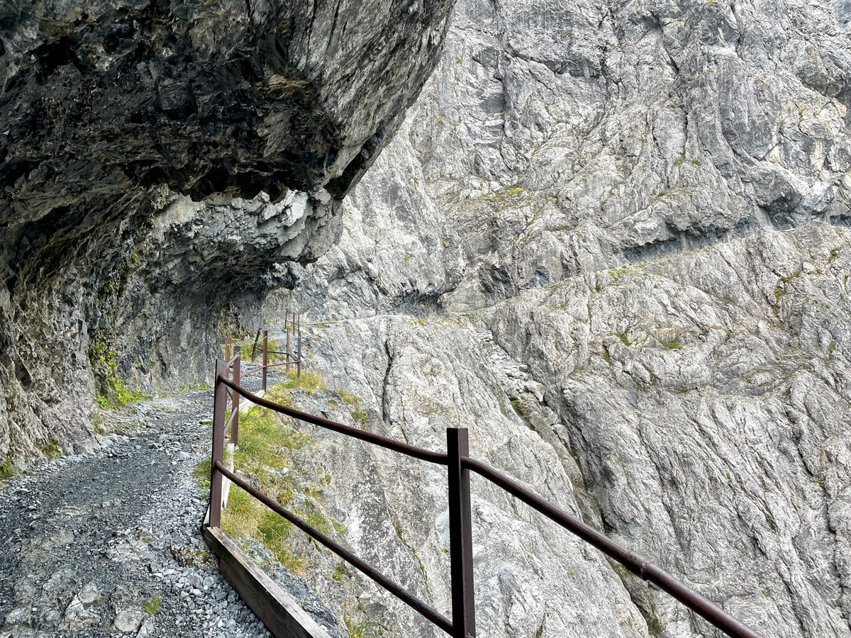 Val d'Uina Rauszeit Schluchtenwanderungen