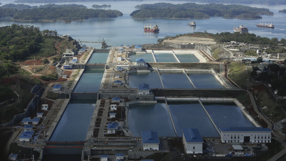 ZUR EROEFFNUNG DES ERWEITERUNGSPROJEKTS DES PANAMAKANALS AM SONNTAG, 26. JUNI 2016, STELLEN WIR IHNEN FOLGENDES BILDMATERIAL ZUR VERFUEGUNG - This aerial view shows the new Panama Canal expansion proj ...