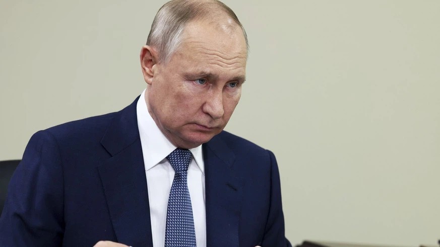 Russland-Machthaber Wladimir Putin will die volle Kontrolle über russische Medien. Nun hat er ein neues Verbot aufgestellt.