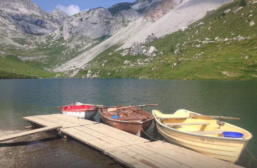 Der Partnunsee bei St.Antönien. Geht da mal hin. Wirklich.