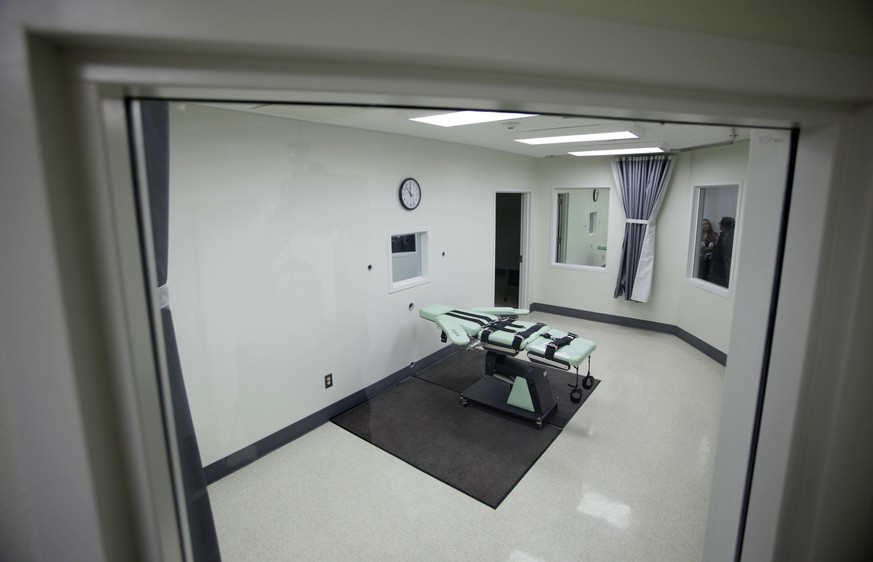 FILE - This Sept. 21, 2010, file photo shows the interior of the lethal injection facility at San Quentin State Prison in San Quentin, Calif. Gov. Gavin Newsom is expected to sign a moratorium on the  ...