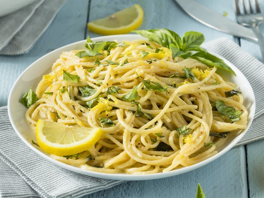 spaghetti al limone essen food kochen italien pasta zitrone