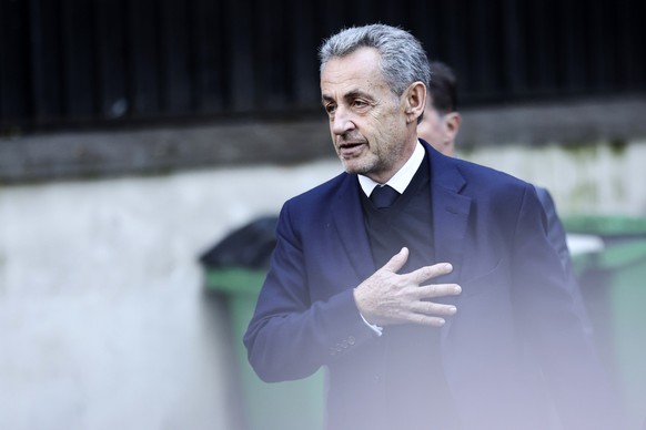 epa12469274 Former French President Nicolas Sarkozy leaves his family home the day he is due to enter prison in Paris, France, 21 October 2025. Nicolas Sarkozy will serve his five-year sentence at La  ...