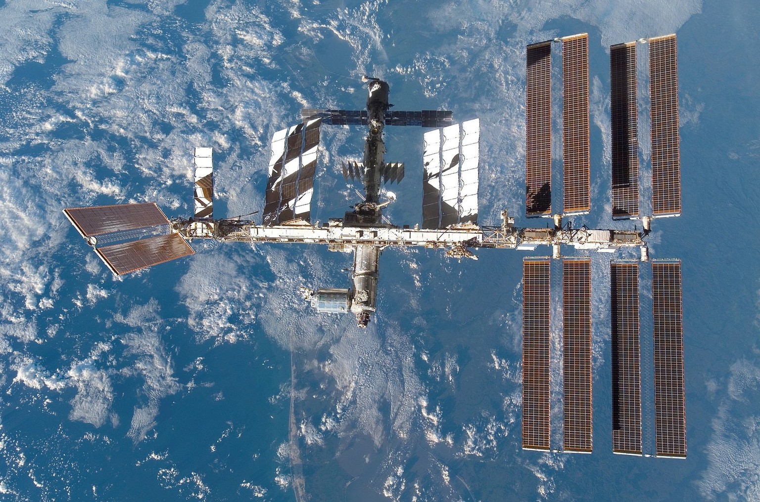 Seit 20 Jahren Sind Raumfahrer Auf Der Iss Watson