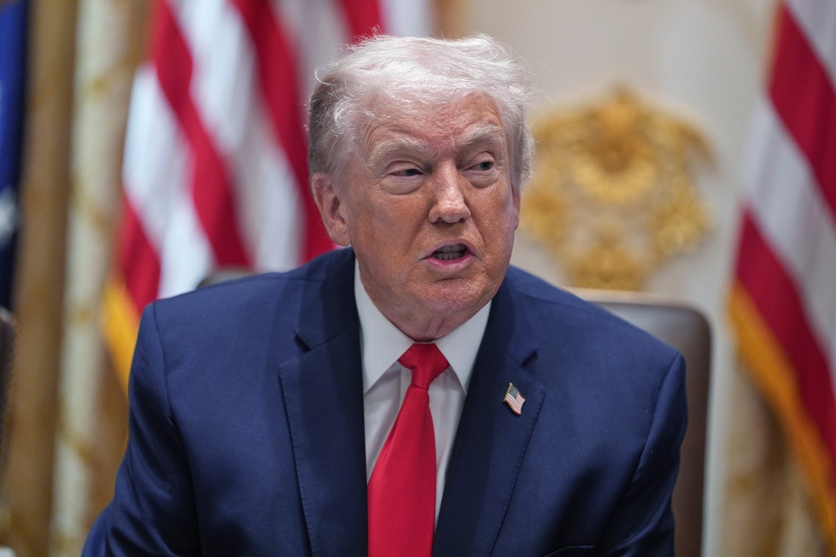 President Donald Trump speaks during a cabinet meeting at the White House, Thursday, Jan. 29, 2026, in Washington. (AP Photo/Evan Vucci)
Donald Trump