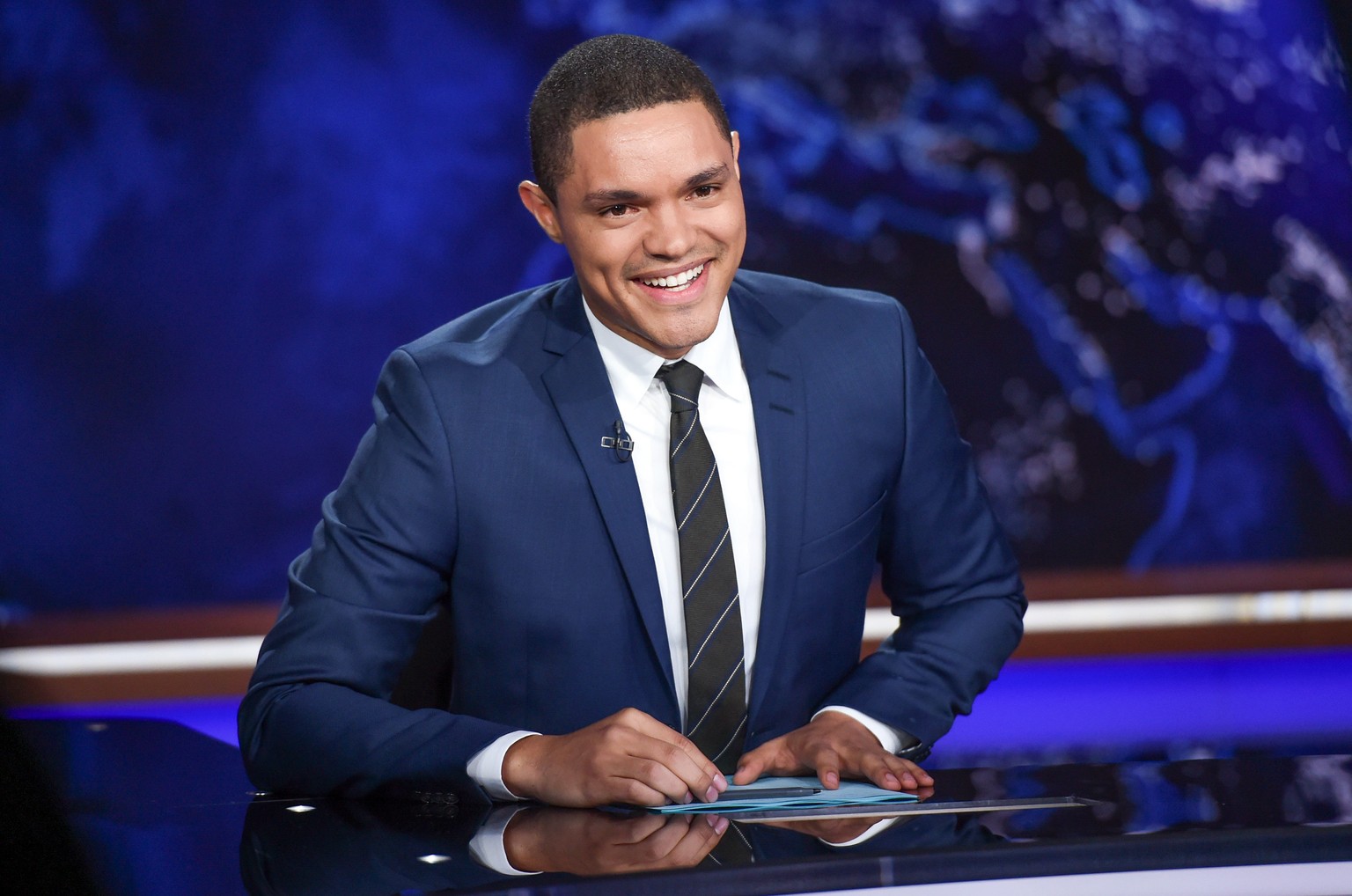 Trevor Noah Kommt Meine Reise In Die Schweiz Wird Surreal Watson