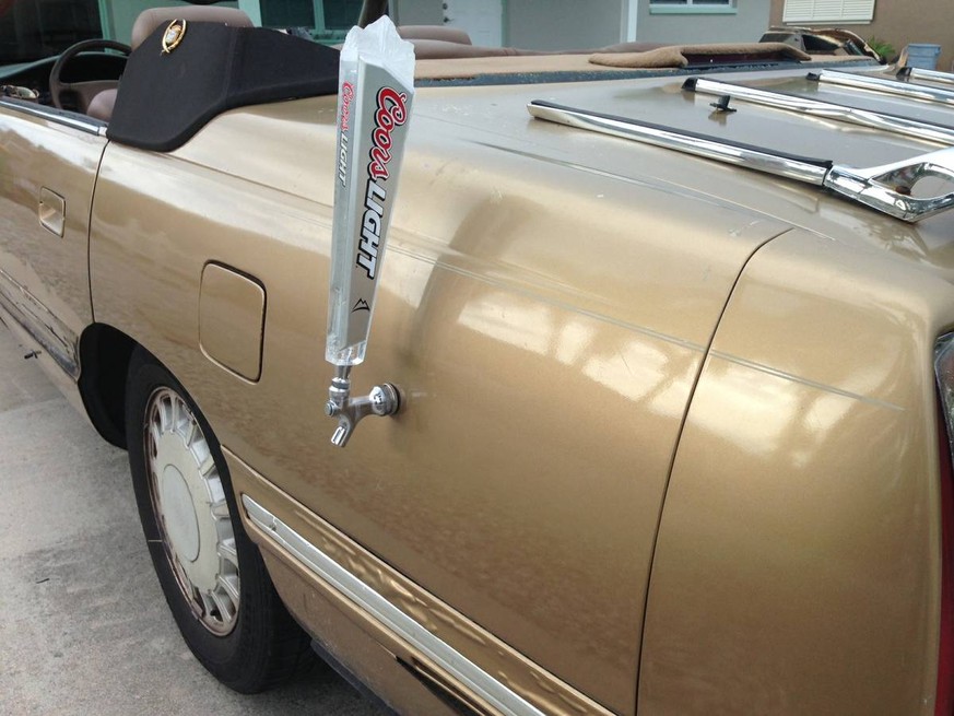 goldener cadillac mit bier zapfhahn http://fortmyers.craigslist.org/col/cto/5697676536.html