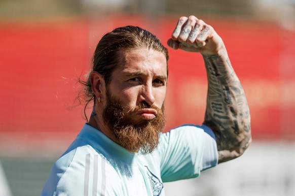 epa09091761 A handout photo made available by Spanish Soccer Federation (RFEF) shows Spanish soccer national squad captain Sergio Ramos attending the team's training session at Las Rozas Soccer C ...