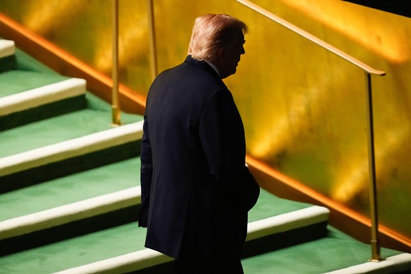 KEYPIX - President Donald Trump leaves after addressing the 80th session of the United Nations General Assembly, Tuesday, Sept. 23, 2025, at U.N. headquarters. (AP Photo/Yuki Iwamura)