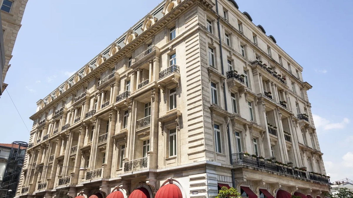 Pera Palas Hotel in Istanbul: Im Zimmer 411 des Hotels soll Agatha Christie große Teile ihres Romans "Mord im Orient-Express" geschrieben haben.
