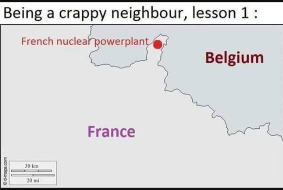 horrible maps https://twitter.com/TerribleMaps/status/1592880266833702918/photo/1