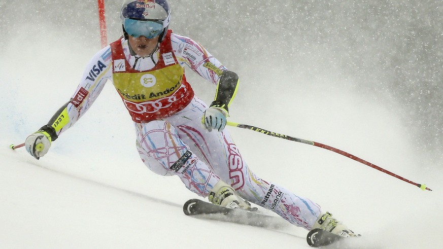 Stehauffräulein: Lindsey Vonn ist bereits wieder die Schnellste.