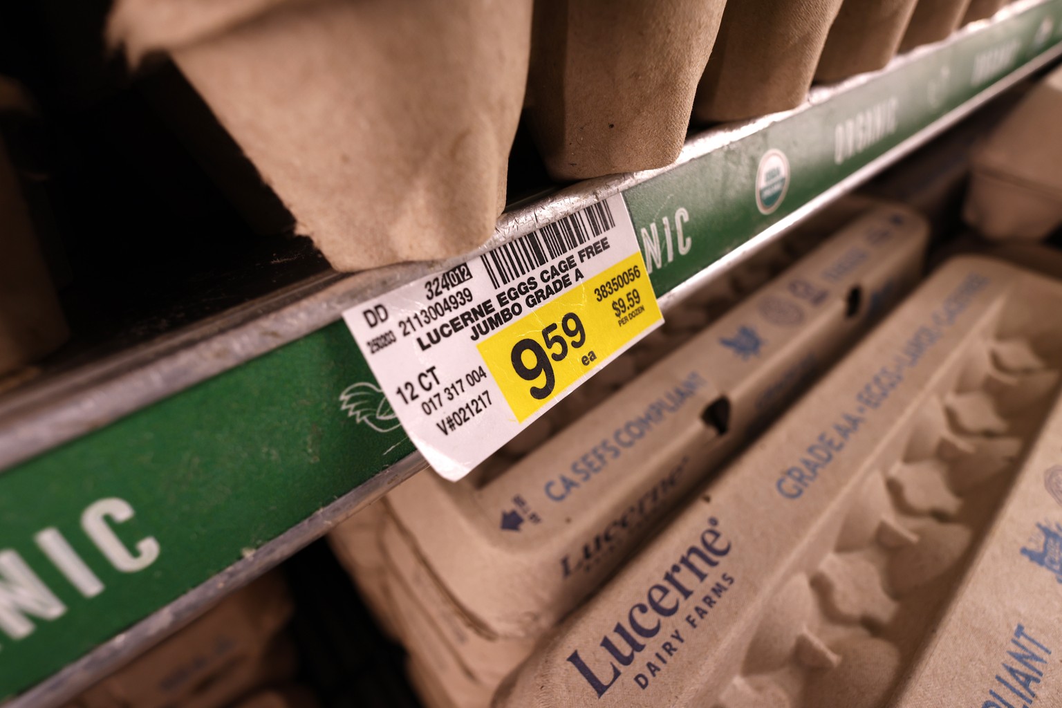 epa11906339 A sign shows the price of a cartoon of eggs at a grocery store in Alameda, California, USA, 18 February 2025. The bird flu has caused a spike in prices as the cost of eggs nationwide has n ...