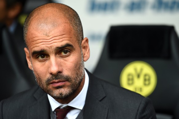 Pep Guardiola sieht schwere Zeiten auf sein Team zukommen.