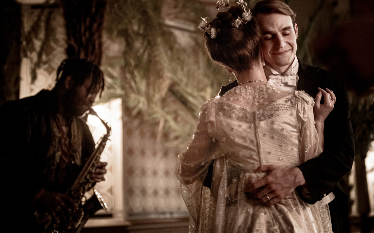 «Winter Palace» sur Netflix: que vaut la superproduction suisse