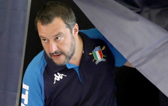 epa07602909 Italian Deputy Premier, Interior Minister and Lega Party leader Matteo Salvini casts his ballot at a polling station during the European elections in Milan, northern Italy 26 May 2019. The ...