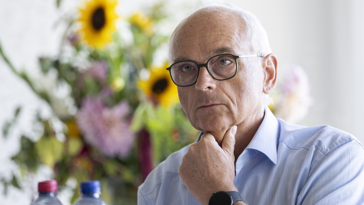 Pierre Alain Schnegg, Regierungspraesident Kanton Bern, spricht an einer Medienkonferenz an der Eroeffnung Hospiz Bern, am Freitag, 14. August 2026, in Bern. Es ist das erste Hospiz fuer Erwachsene im ...