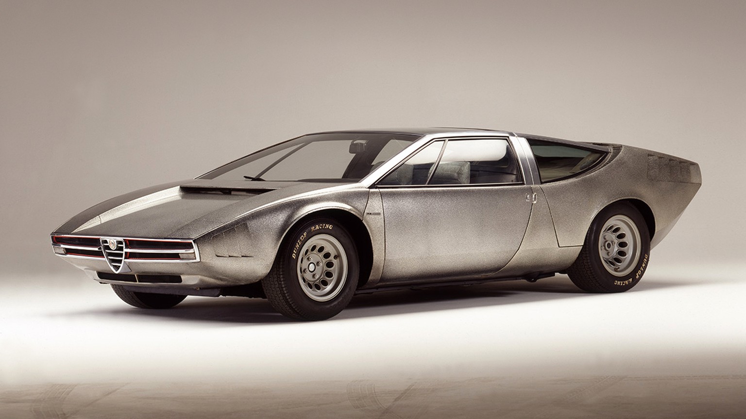 alfa romeo iguana 1969 http://en.wheelsage.org/alfa_romeo/car6202/pictures/g3we12/