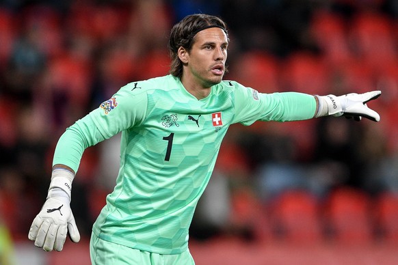 epa09992752 Goalkeeper Yann Sommer of Switzerland in action during the UEFA Nations League soccer match between the Czech Republic and Switzerland in Prague, Czech Republic, 02 June 2022. EPA/LUKAS KA ...