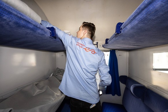 A host pictured in a couchette at the European Sleeper night train that connects Brussels, Amsterdam and Berlin, Friday 26 May 2023, at Brussels South/ Bruxelles-Midi/ Brussel Zuid railway station. PU ...