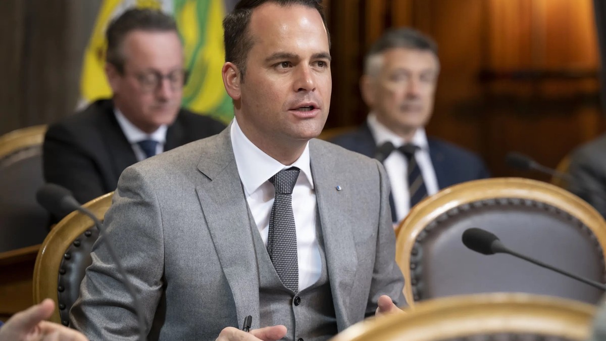 Der Luzerner Ständerat Damian Müller (FDP) möchte, dass wieder vermehrt Vollzeit gearbeitet wird.