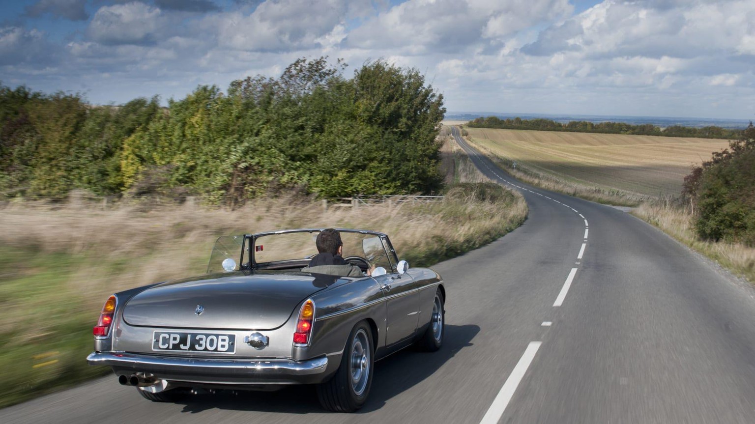 frontline developments MGB abingdon england auto sportwagen retro 1960s design https://www.frontlinedevelopments.com/