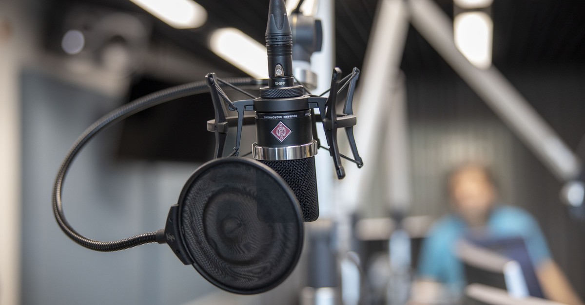 SRG-biete-zu-wenig-Bildung-Juristin-will-Wissenschaftsmagazin-retten