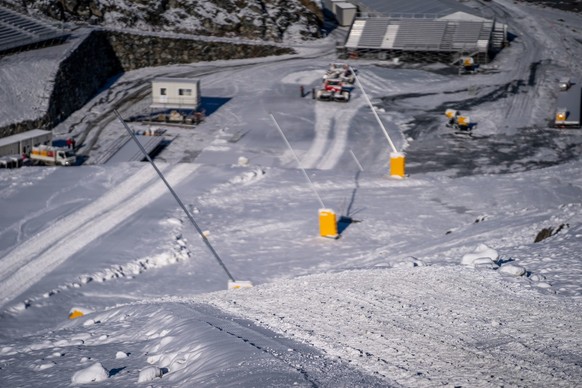 The lack of snow is pictured near the finish area of the new four-kilometre ski slope &quot;Gran Becca&quot; ten days ahead of the Women&#039;s downhill race of the FIS Alpine Ski World Cup between th ...