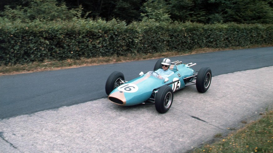 1962 German Grand Prix. Nurburgring, Germany. 3-5 August 1962. Jack Brabham (Brabham BT3 Climax). Ref-3/0629. World LAT200011150036 PUBLICATIONxINxGERxONLY

Bildcredit:
IMAGO / Motorsport Images