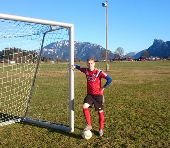 Da fühlt er sich am wohlsten: Simon Ollert auf dem Fussballplatz.