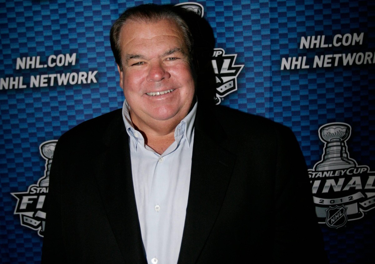 Bildnummer: 10721021 Datum: 04.06.2012 Copyright: imago/Icon SMI
04 June 2012: Former Kings owner Bruce McNall poses before Game 3 of the Stanley Cup Final between the New Jersey Devils and the Los A ...