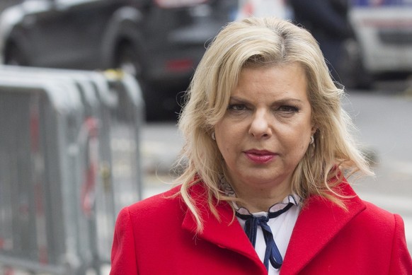 epa05084553 (FILE) A file photograph showing wife of Israeli Prime Minister, Sara Netanyahu paying tribute to the victims of the 13 November attacks in front of the Bataclan concert venue, in Paris, F ...