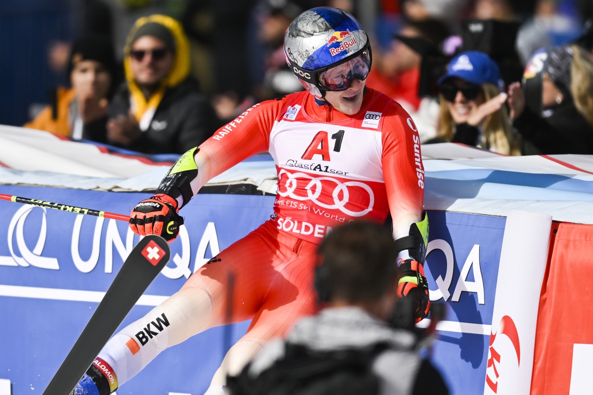 Marco Odermatt «surfe» sur son hiver 2021/2022 flamboyant.