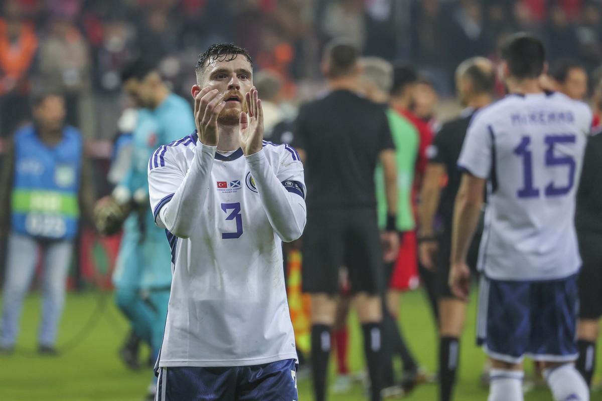 Scotland's Andrew Robertson applauds to supporters at the end of the international friendly soccer match between Turkey and Scotland at Diyarbakir stadium in Diyarbakir, Turkey, Wednesday, Nov. 1 ...