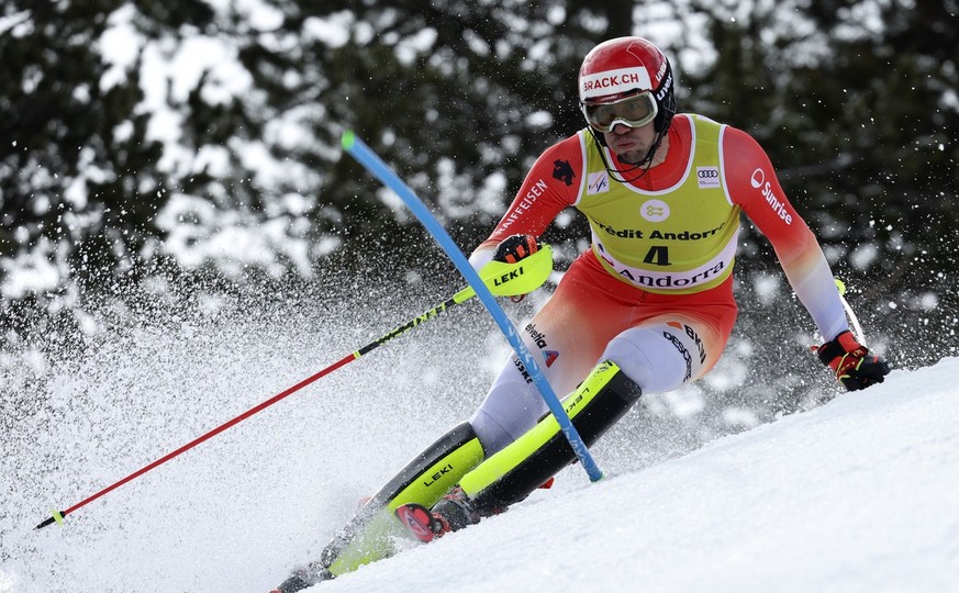 Switzerland&#039;s Ramon Zenhaeusern competes in an alpine ski, men&#039;s World Cup slalom race, in Soldeu, Andorra, Sunday, March 19, 2023. (AP Photo/Alessandro Trovati)