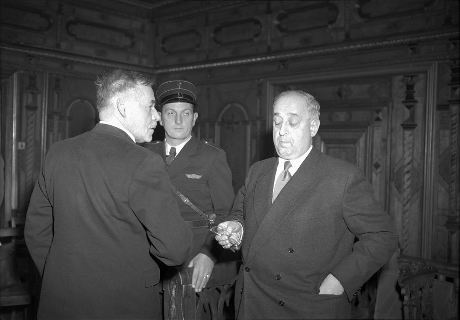 Trial against Karl Dubs accused of instigation to arson (hotel Rigi-First) 1949 (Photo by RDB/ullstein bild via Getty Images)