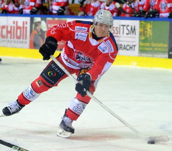 EHC Winterthur Forward Allan McShane 21 SKY Swiss League - EHC Winterthur vs Sierre Winterthur Deutweg Z