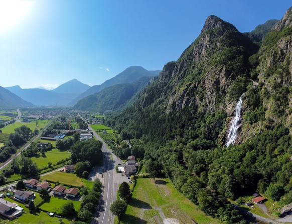 Pissevache Vernayaz höchster Wasserfall im Kanton Wallis 116 Meter