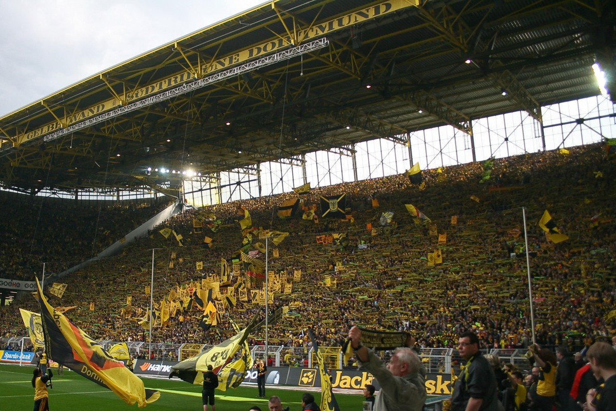 Auch wegen der Südtribüne ist das Westfalenstadion weltbekannt.