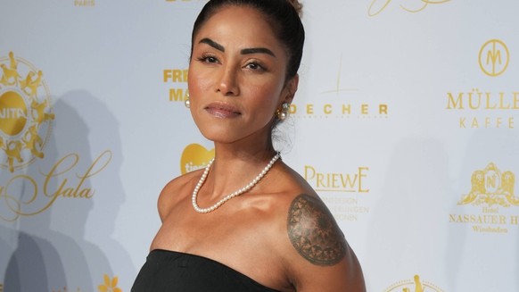 11th VITA Charity Gala in Wiesbaden October 22, 2022 11th VITA Charity Gala with Sabrina Setlur at the Kurhaus Wiesbaden.  Wiesbaden Kurhaus Hessen *** 11 VITA Charity Gala in Wiesbaden 22 10 2022 11 VITA Charity G ...